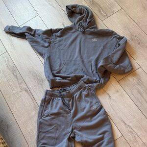 ALO Yoga Gray Hoodie and Joggers Set